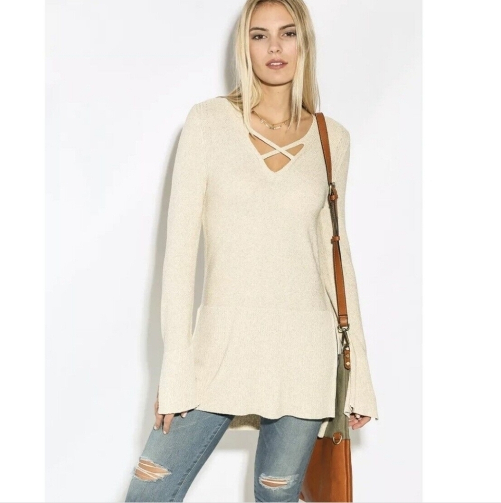 Free People cross cross back neck cream tunic sweater sz medium